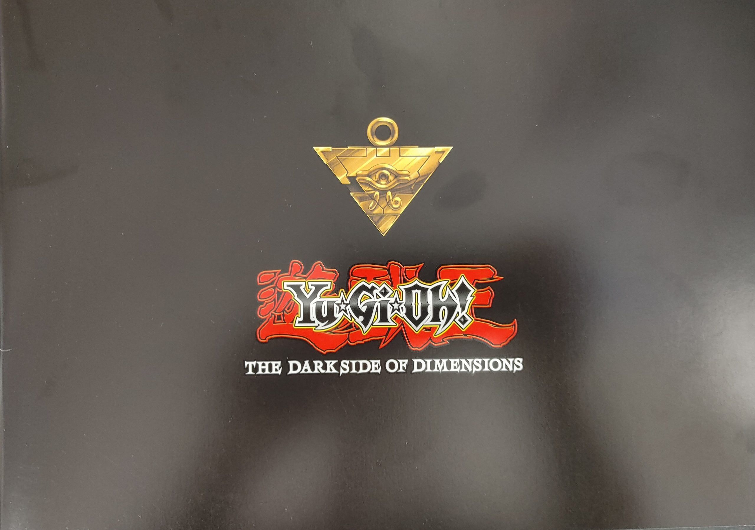 (BOOK) YU GI OH THE DARKSIDE OF DIMENSIONS