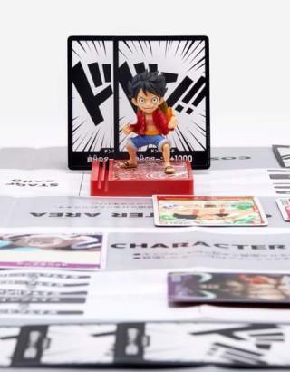 JAPAN EXCLUSIVE FIGURINE ONE PIECE CARD GAME LECAFIG SET EXCLUSIVE SP CARD & STAND & LUFFY'S FIGURE