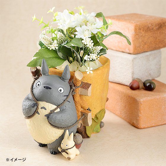 MON VOISIN TOTORO - Totoro balançoire - Pot à fleurs 20cm :  : Pot à plantes Benelic / Studio Ghibli Ghibli