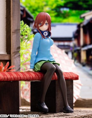 figurine-quintessential-quintuplets-chokonose-nakano-miku